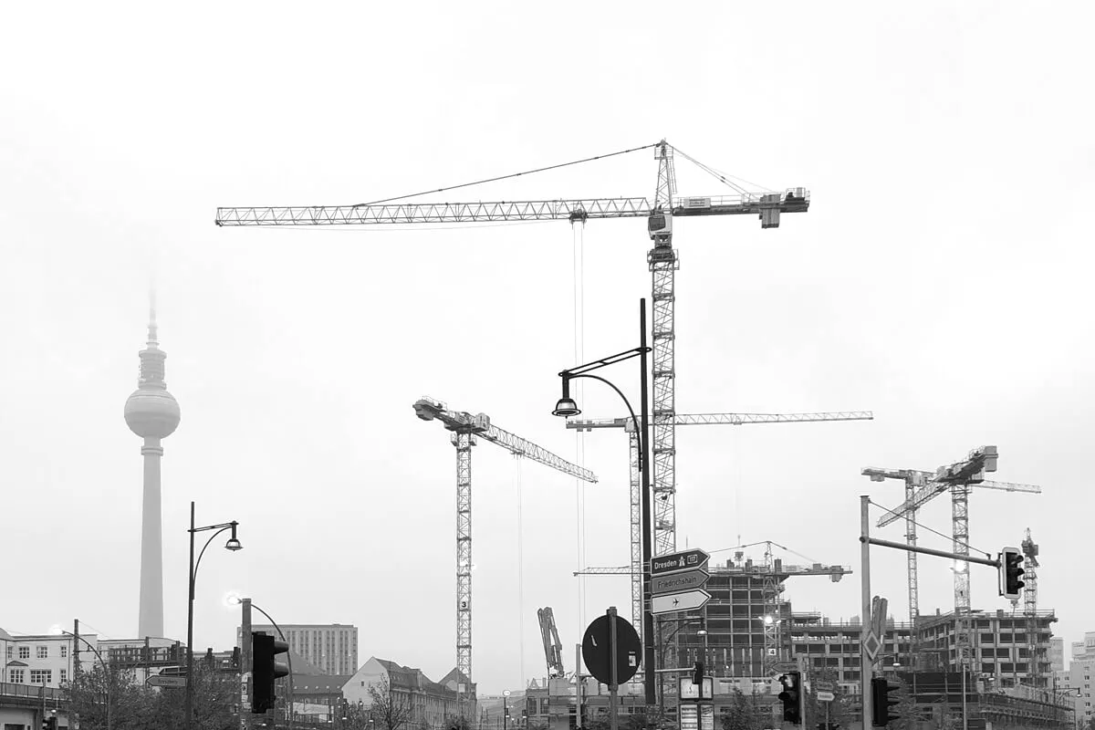 alexanderstrasse / holzmarktstrasse – 10179 berlin